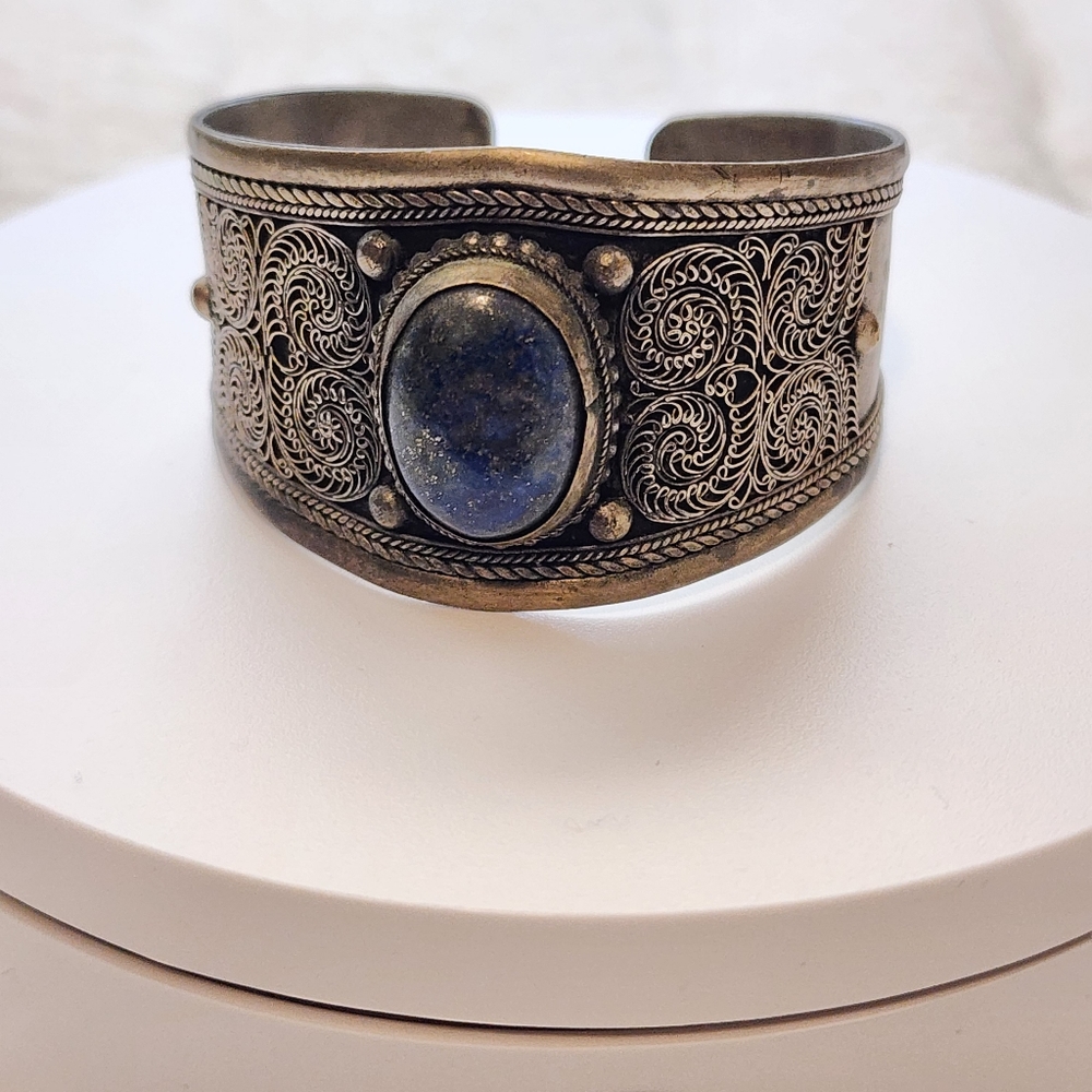 Vintage Lapis Lazuli Stone Old Brass  Decorative Cuff Bracelet - Picture 14 of 14